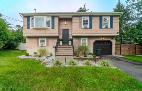 5 Delaware Ave, Lake Hopatcong, NJ, 07849-1557 | Card Image