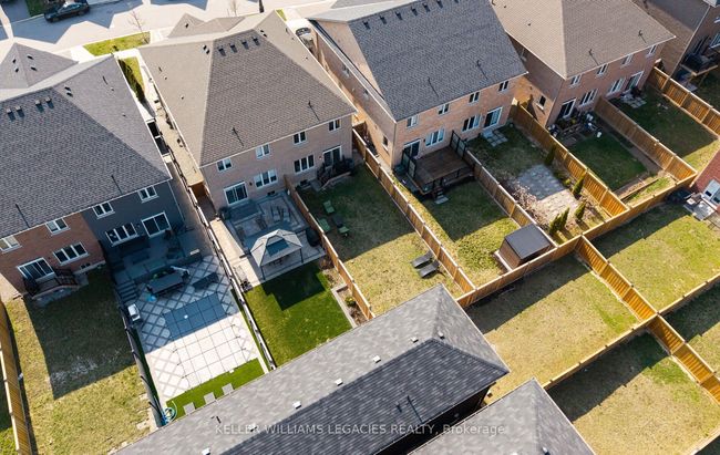 25 Velia Crt, House attached with 5 bedrooms, 4 bathrooms and 2 parking in Woodbridge ON | Image 43