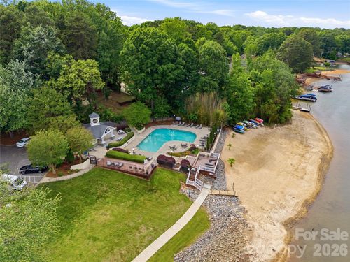 f-19823 Henderson Rd, Cornelius, NC, 28031-5884 | Card Image