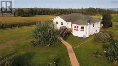 345 Toney Bay Rd, Home with 4 bedrooms, 5 bathrooms and null parking in Port Howe NS | Image 2