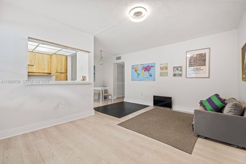 apt-c-9140 Collins Ave, Surfside, FL, 33154-3143 | Card Image