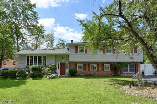 95 Prospect Ave, Hillsdale, NJ, 07642-1728 | Card Image