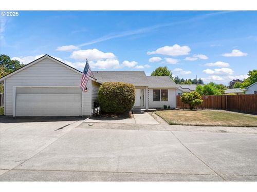 708 Bell St, Dayton, OR, 97114-7456 | Card Image