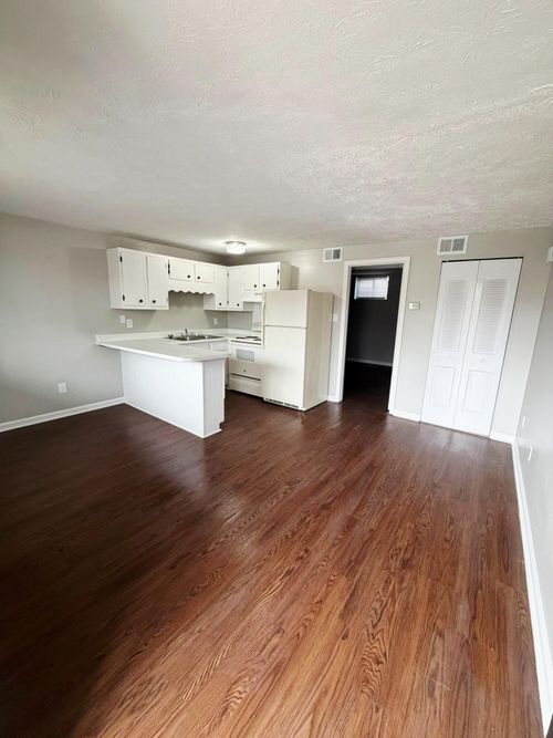 9-159 Miller Dr, Richmond, KY, 40475-3074 | Card Image