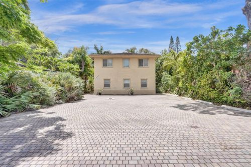 apt-1-420 Se 18th Ct, Fort Lauderdale, FL, 33316-3196 | Card Image
