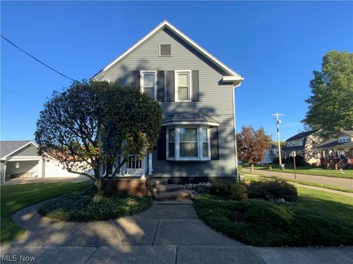 408 Stewart Avenue Ne, Carrollton, OH, 44615 | Card Image
