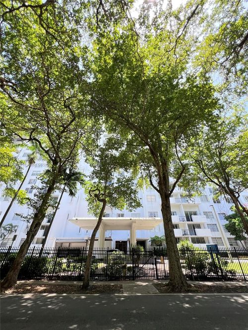 apt-1714-2780 Ne 183rd St, Aventura, FL, 33160-2144 | Card Image