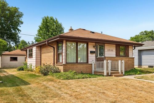 2745 E Bolivar Avenue, Saint Francis, WI, 53235 | Card Image