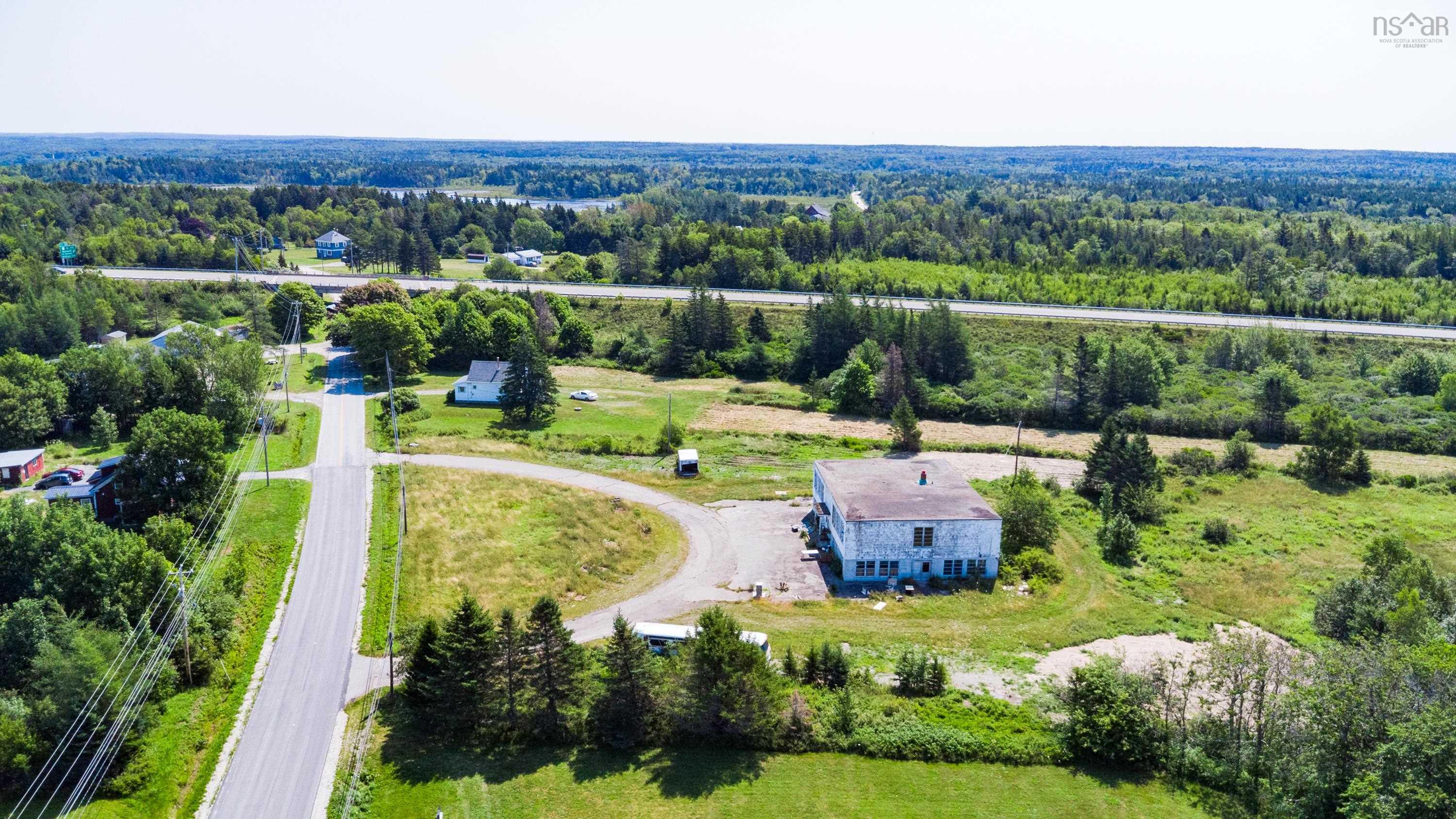 Commercial Sale in St. Bernard 5