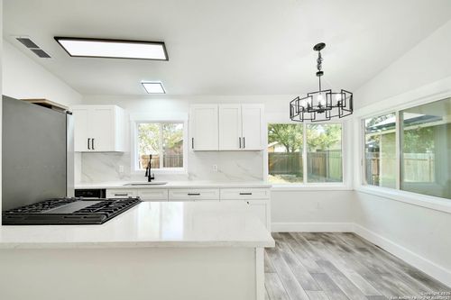 9631 Ivy Bend St, San Antonio, TX, 78250-2892 | Card Image