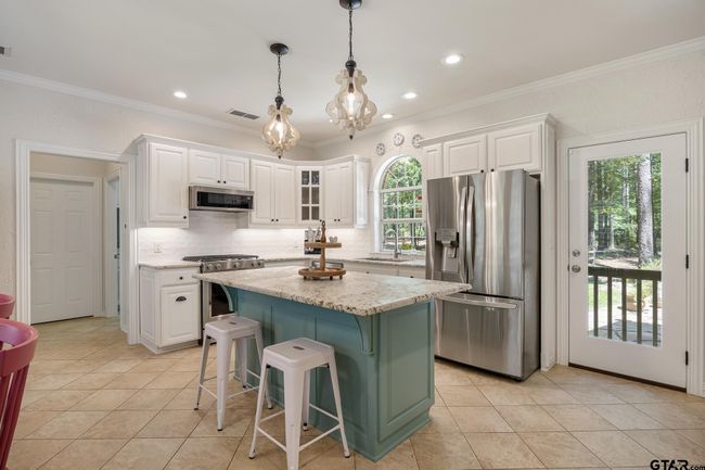 18076 Deer Trl, House other with 4 bedrooms, 5 bathrooms and null parking in Flint TX | Image 21