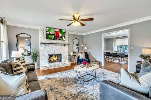 367 Autumn Ln Se, Smyrna, GA, 30082-3206 | Card Image