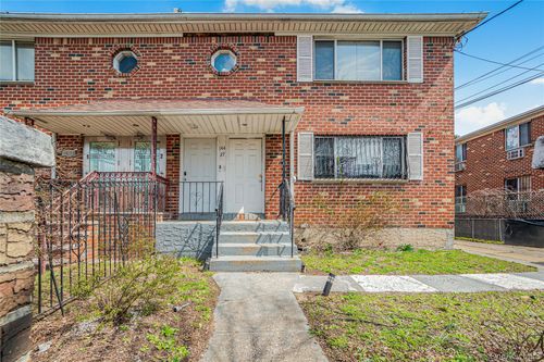144-27 175th St, Jamaica, NY, 11434-4813 | Card Image