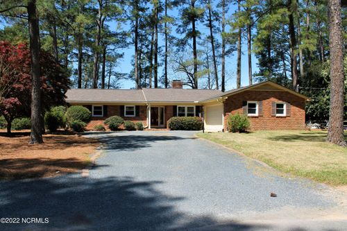 87 Lakeview Dr, Whispering Pines, NC, 28327-9405 | Card Image