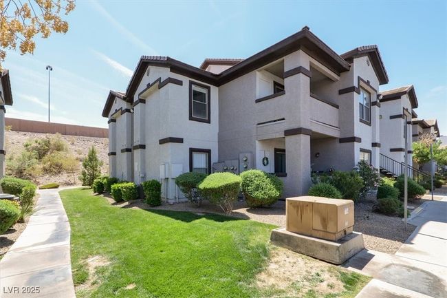 APT-1424 - 45 Maleena Mesa St, Condo with 2 bedrooms, 2 bathrooms and null parking in Henderson NV | Image 25