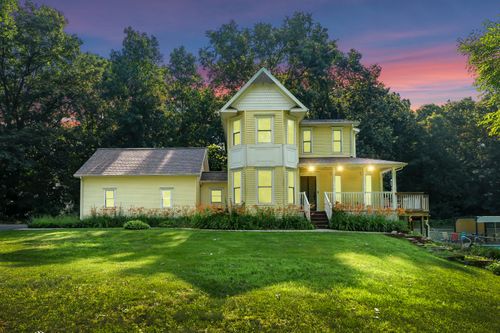 1070 N 3rd St, Kalamazoo, MI, 49009-6548 | Card Image