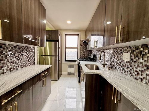 apt-4g-11230 Northern Blvd, Corona, NY, 11368-1355 | Card Image