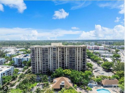 a915-1470 Ne 123rd St, North Miami, FL, 33161-6033 | Card Image