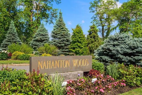 apt-404-210 Nahanton St, Newton, MA, 02459-2927 | Card Image