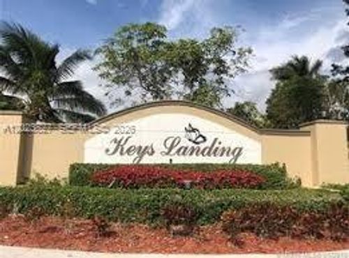 2241-2241 Se 17th Ave, Homestead, FL, 33035-2243 | Card Image