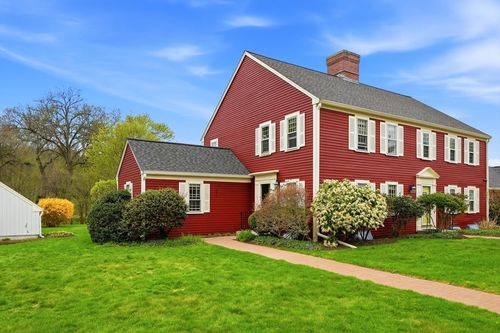 13-13 Seaborn Pl, Lexington, MA, 02420-2002 | Card Image