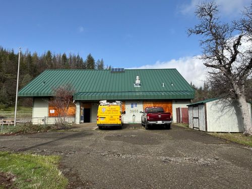 3955 Platina School Rd, Platina, CA, 96076-9702 | Card Image