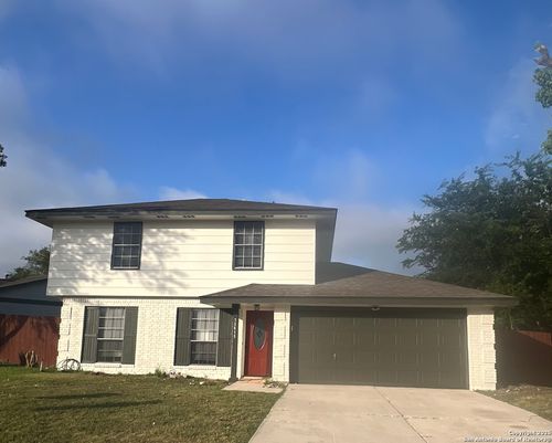 13615 Larkbrook St, San Antonio, TX, 78233-4938 | Card Image