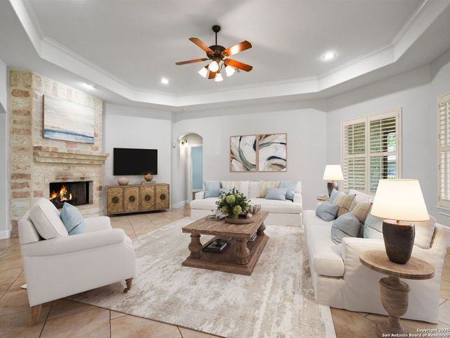 30031 Cibolo Trce, House other with 3 bedrooms, 3 bathrooms and null parking in Fair Oaks Ranch TX | Image 6