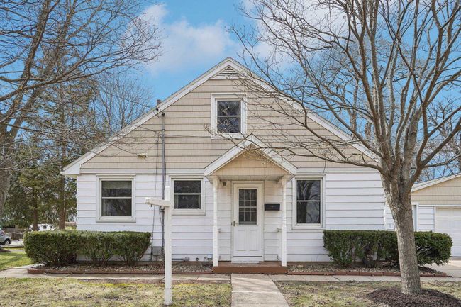1301 Wyldhaven Avenue, House other with 3 bedrooms, 2 bathrooms and null parking in Monona WI | Image 15