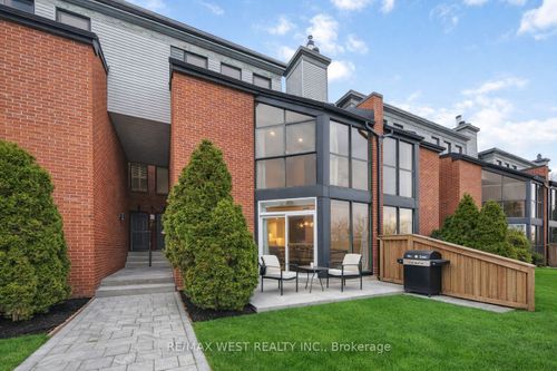 10-100 Arbors Lane, Woodbridge, ON, L4L7G4 | Card Image