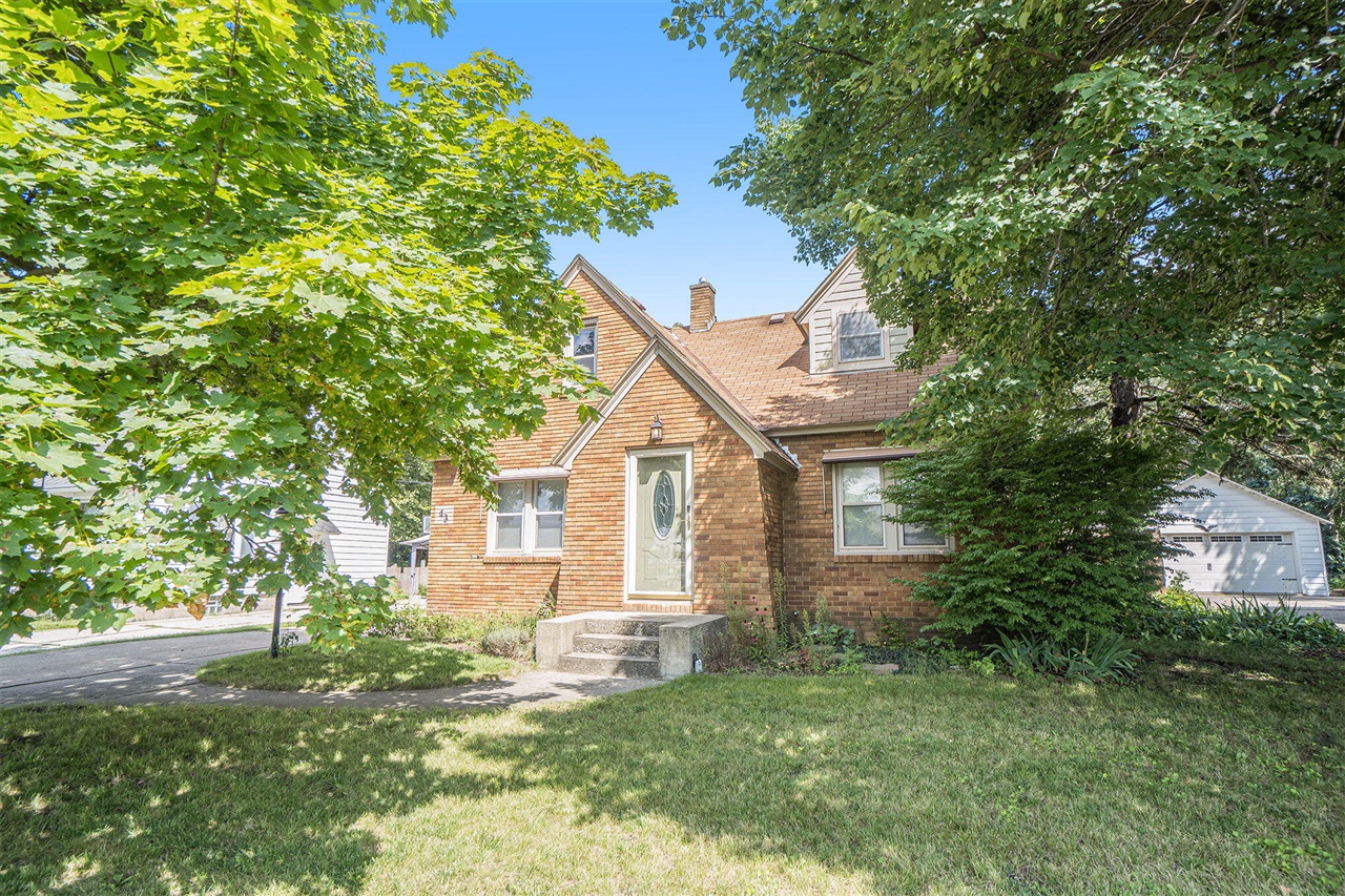 Lakewood Blvd, Holland, MI 49424