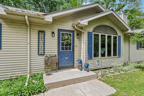 438 Fur Court, Jackson, WI, 53965 | Card Image