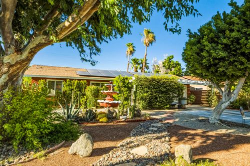 68900 Tortuga Rd, Cathedral City, CA, 92234-3868 | Card Image