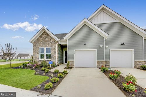 334 Carper Dr, DOVER, DE, 19904-1194 | Card Image