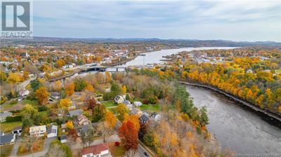 278 Milltown Blvd, House other with 4 bedrooms, 3 bathrooms and null parking in Saint Stephen NB | Image 3