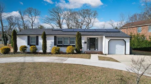 715 Fuae Ave, Northfield, NJ, 08225-2005 | Card Image