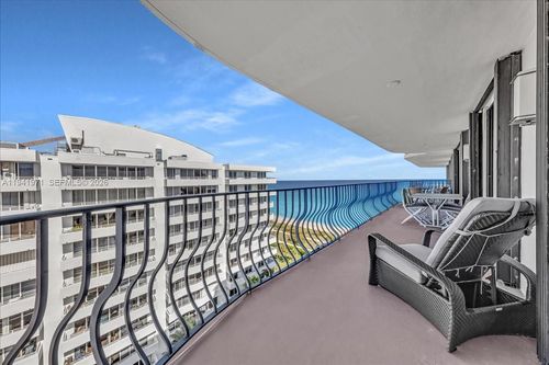 ph2-8877 Collins Ave, Surfside, FL, 33154-3524 | Card Image