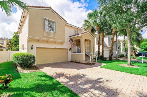 7546 Nw 18th Dr, Pembroke Pines, FL, 33024-1010 | Card Image