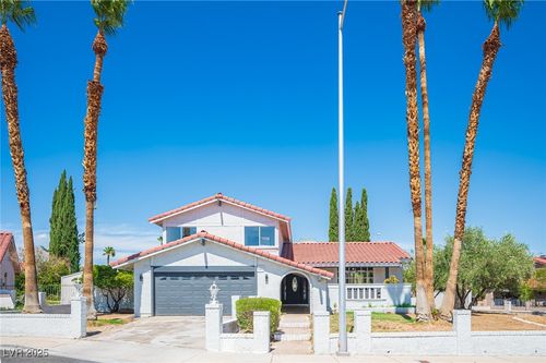 8756 Potenza Ln, Las Vegas, NV, 89117-1126 | Card Image