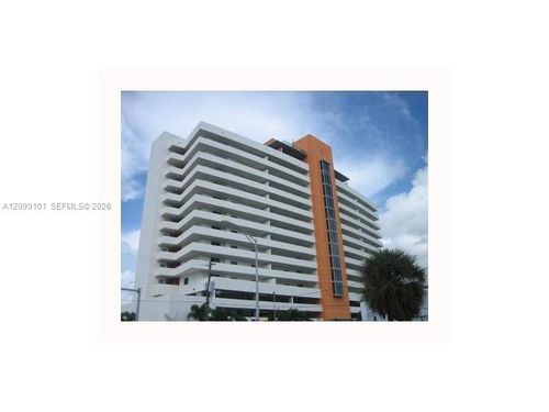 803-36 Nw 6th Ave, Miami, FL, 33128-1585 | Card Image