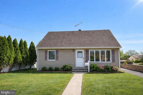 116 Riverdale Rd, Pompton Lakes, NJ, 07442-1522 | Card Image