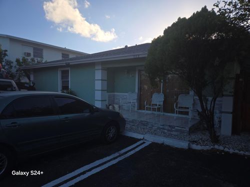 1113 N Federal Hwy, Lake Worth Beach, FL, 33460-2361 | Card Image