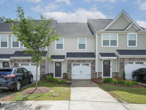 231 Roudwood Dr, Simpsonville, SC, 29680-8035 | Card Image
