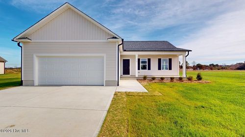 110 Kendall Ln, Goldsboro, NC, 27534-9635 | Card Image