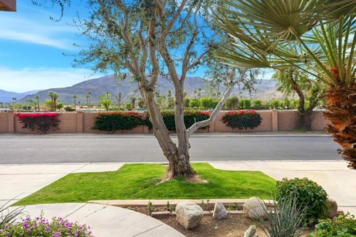 44 Majorca Dr, Rancho Mirage, CA, 92270-3823 | Card Image