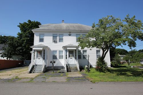 23-23 Saxon St, Franklin, MA, 02038-3016 | Card Image