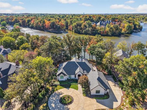 22 Holloway Dr, Lake St Louis, MO, 63367-1359 | Card Image