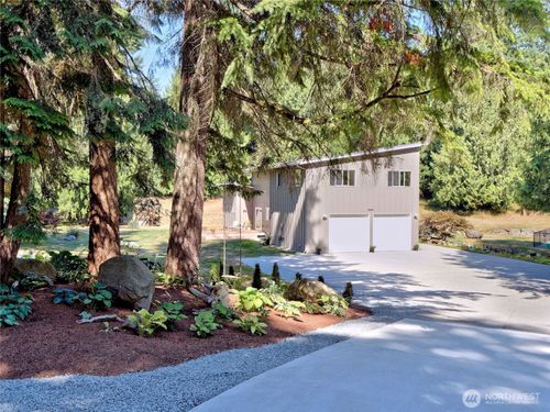 16117 58th Ave Nw, Stanwood, WA, 98292-6930 | Card Image