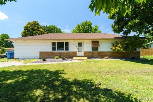 4027 Melrose Ave, Granite City, IL, 62040-2206 | Card Image