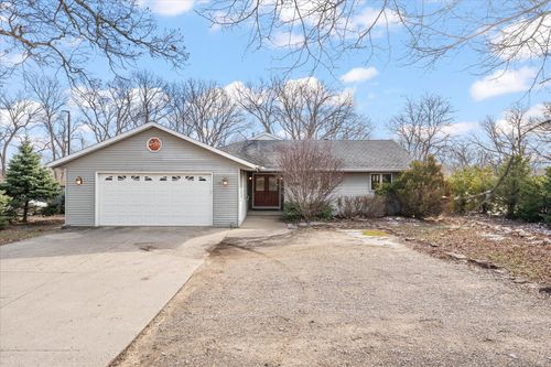 110 S Lombard St, Mahomet, IL, 61853-9202 | Card Image
